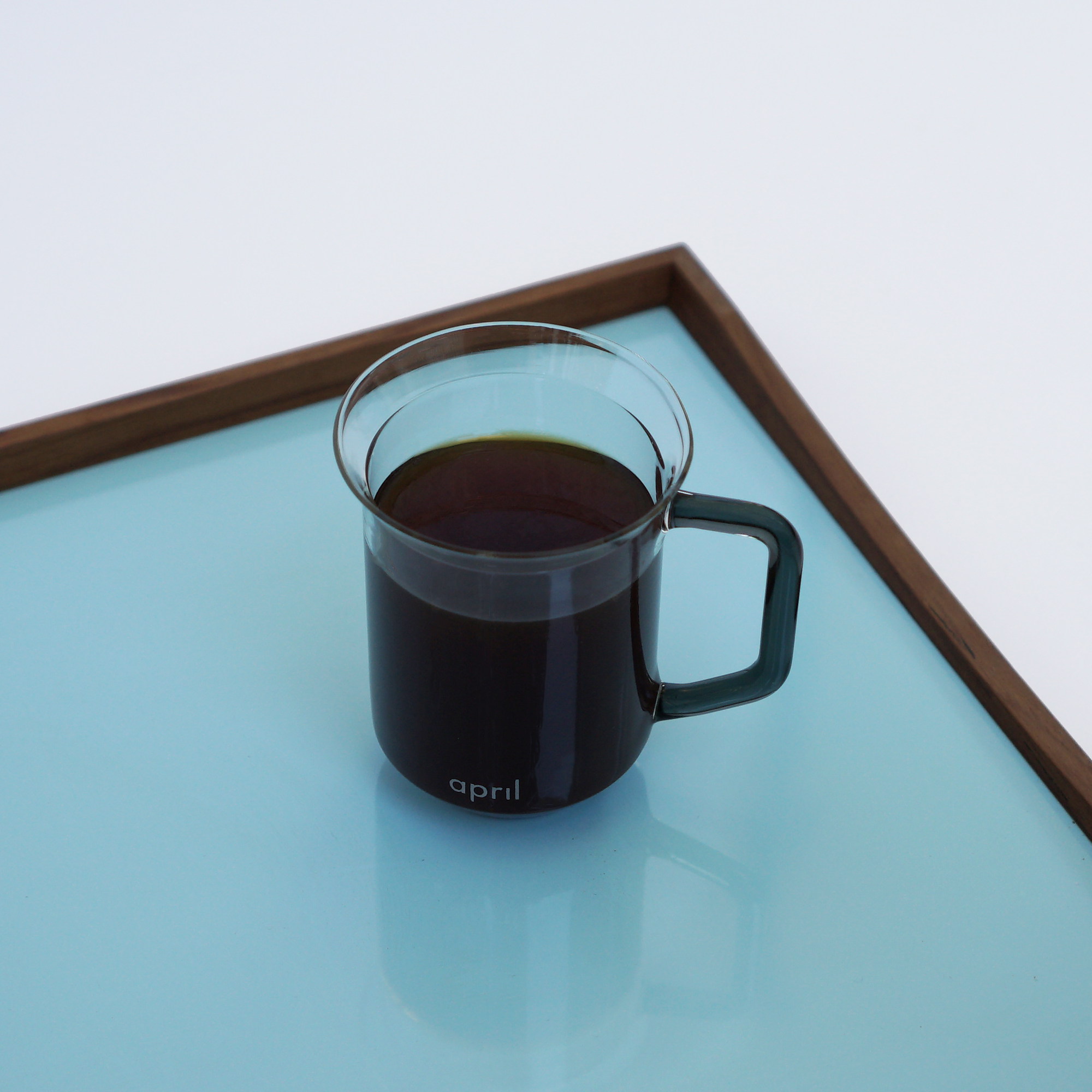 Server + Mugs